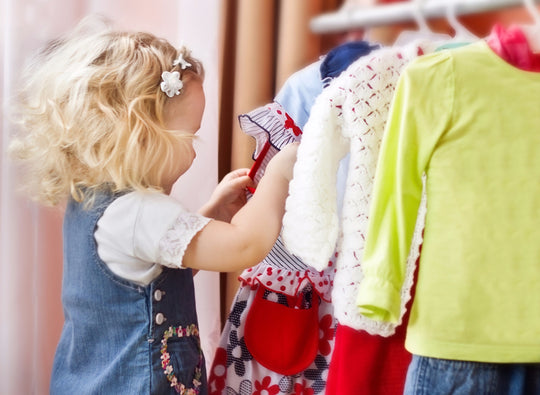 A Guide to Adorable Little Girl Clothes: Styles and Trends