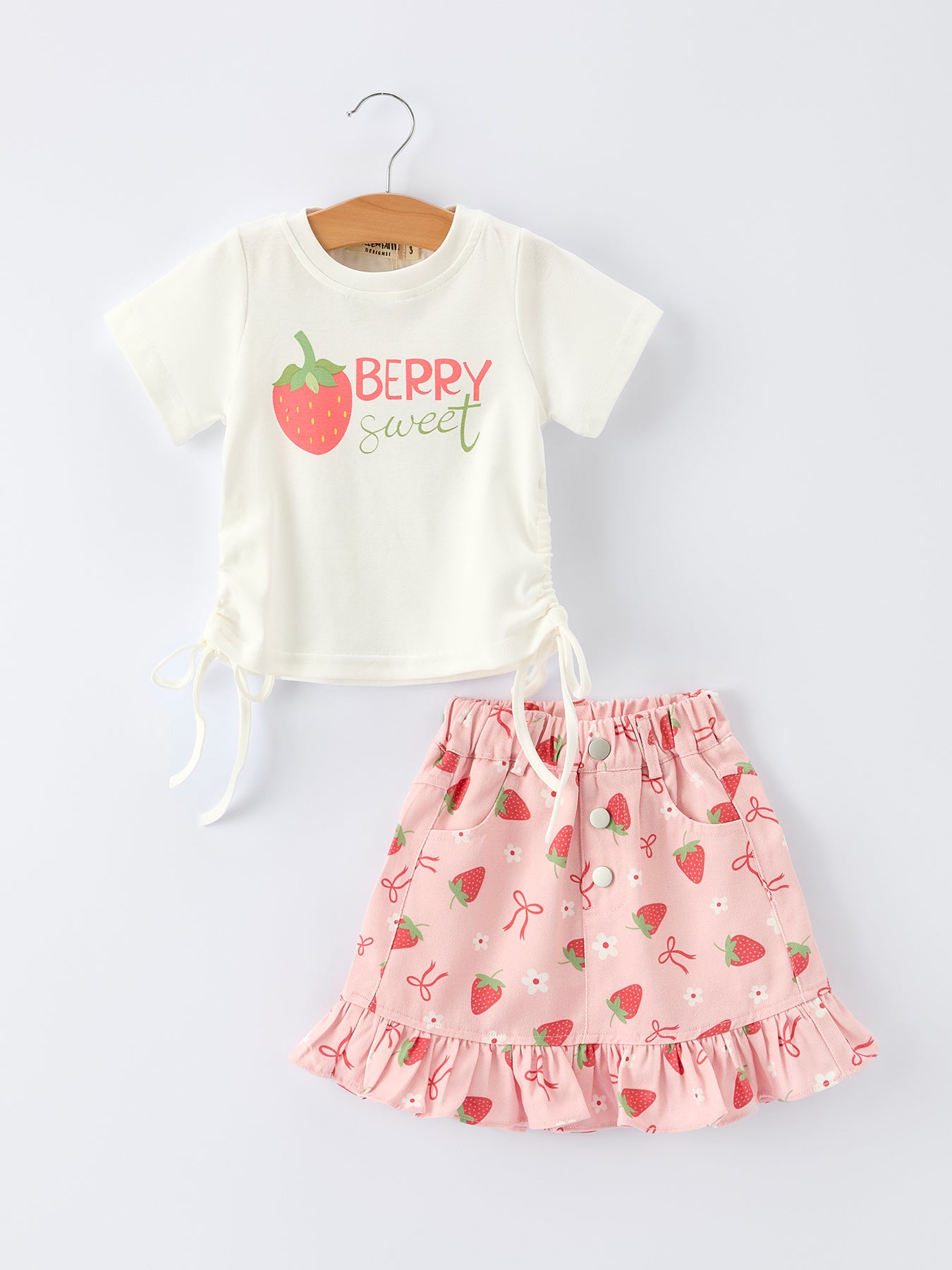 Girls' Spring Short-sleeved "Berry Sweet" Printed Top and Skirt Set ...