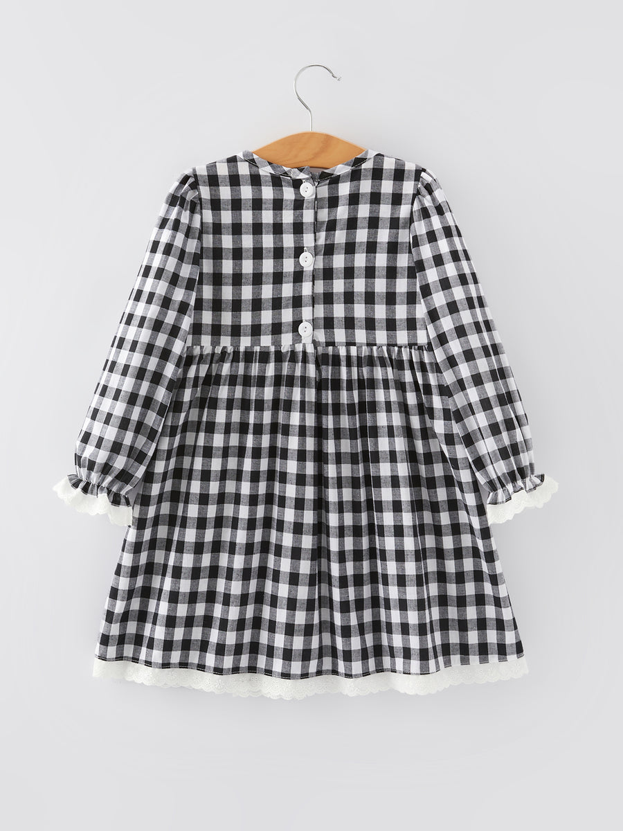 Black and white Plaid Smocking Embroidery Long Sleeve Girls Dress