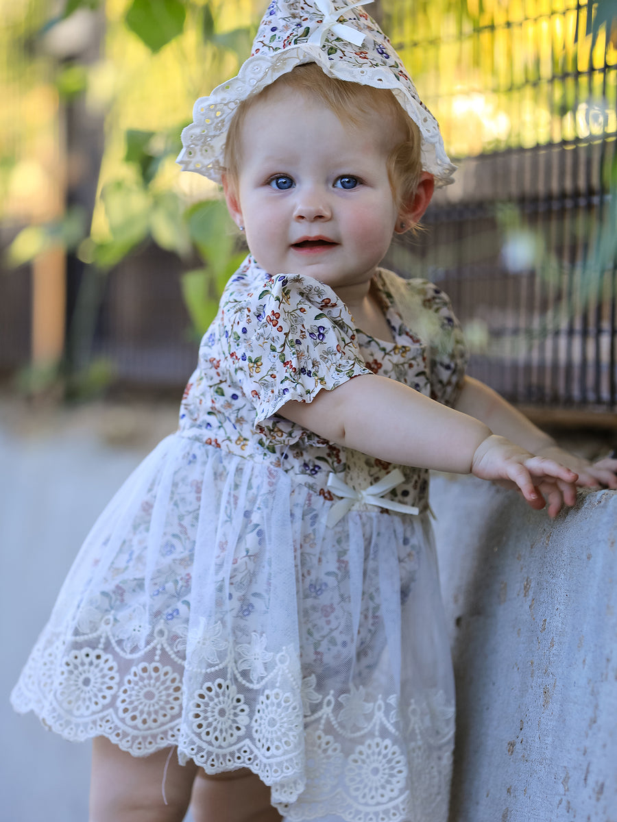 Floral Lace Baby Girl Romper With Bow Ruffle And Hat