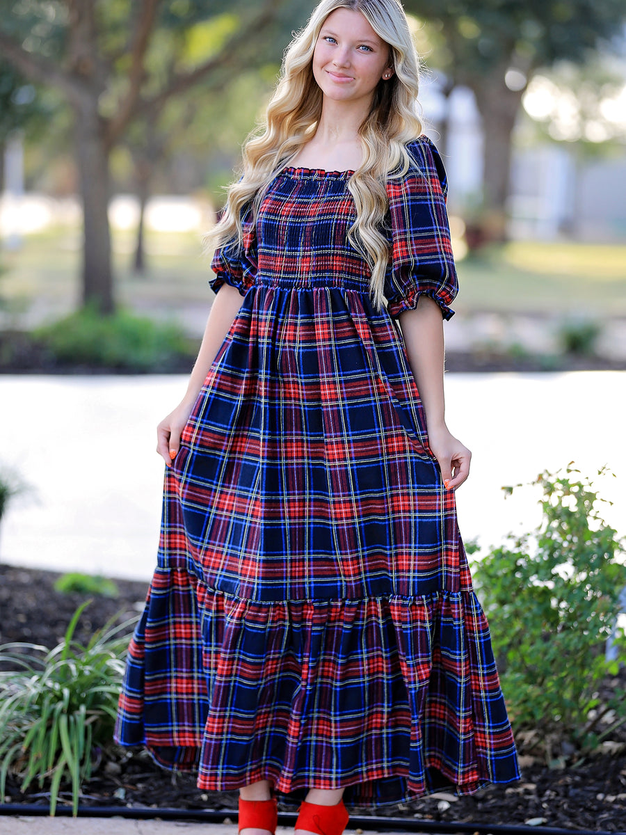Mommy & Me Christmas Plaid Dresses & Baby Bloomer Set