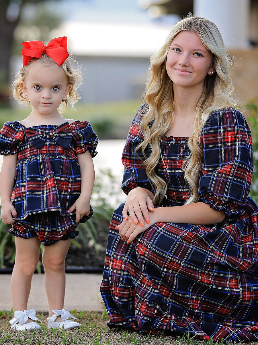 Mommy & Me Christmas Plaid Dresses & Baby Bloomer Set